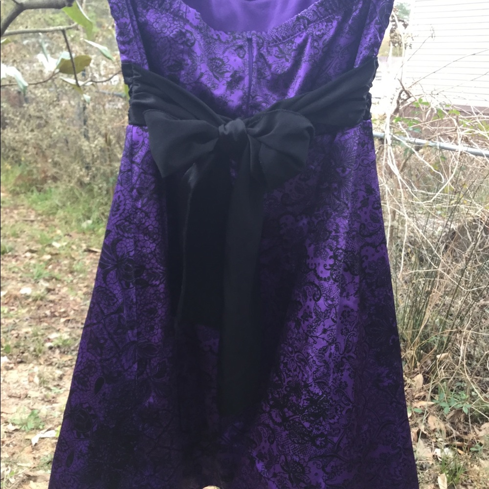 ๐ Semi-formal Ruby Rox purple dress ๐ - Picture 2 of 3